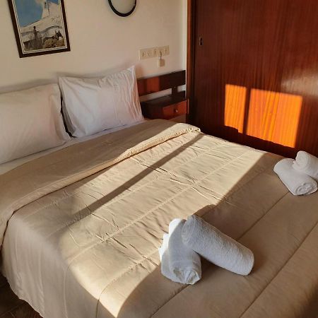 Hotel Residencial Campo-Mar By Umbral Portimão Exteriér fotografie A bed with a duvet
