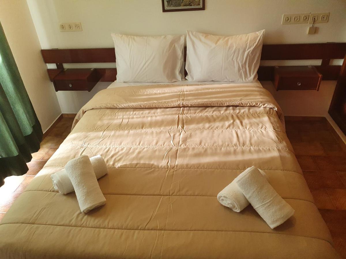 Hotel Residencial Campo-Mar By Umbral Portimão Exteriér fotografie A bed with a duvet